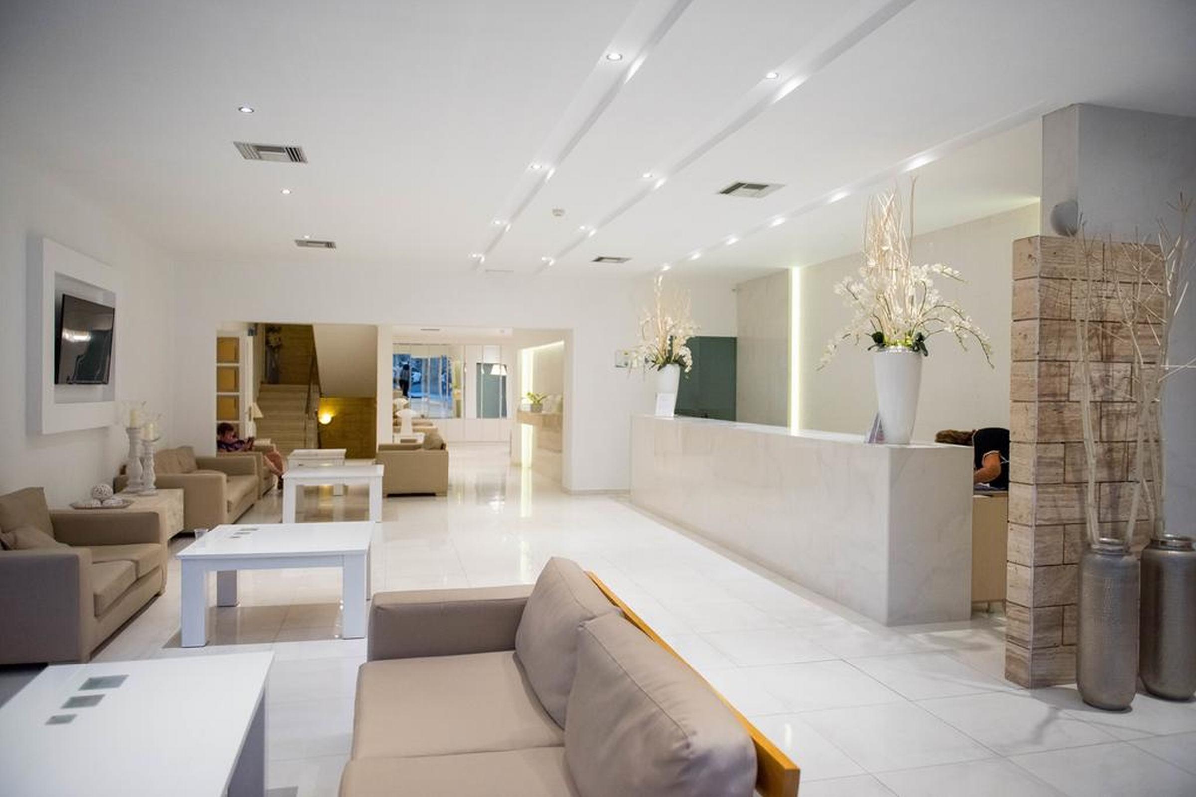 Thalia Hotel Pefki エクステリア 写真