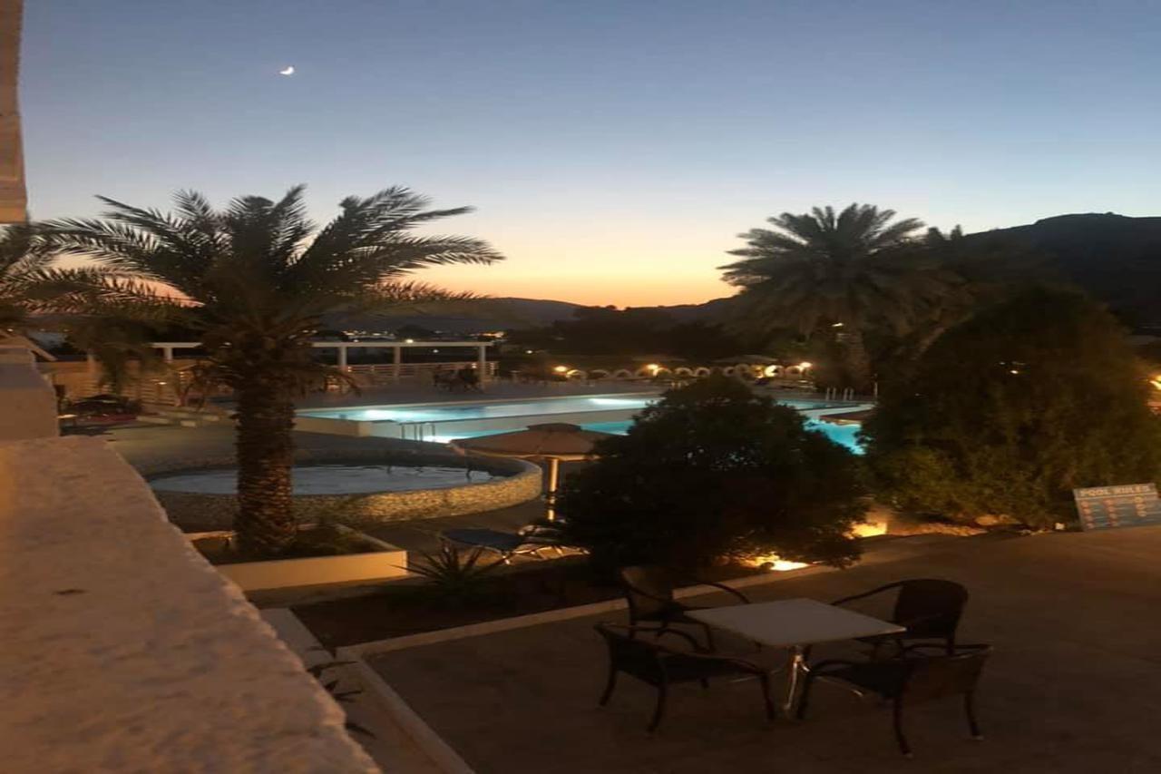 Thalia Hotel Pefki エクステリア 写真
