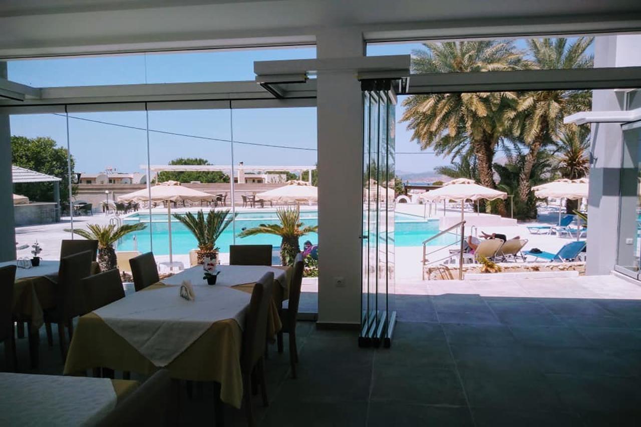 Thalia Hotel Pefki エクステリア 写真